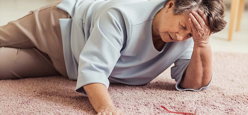 Patient experiencing dizziness and vertigo and in need of a chiropractor